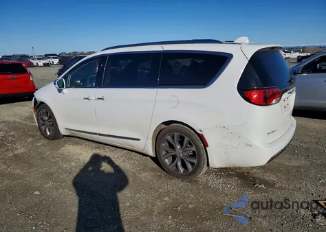 2018 Chrysler Pacifica Limited z USA, uszkodzony, nr VIN 2C4RC1GG2JR103497